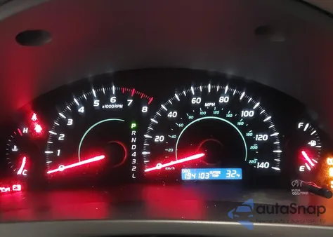 2008 Toyota Camry Le z USA, uszkodzony, nr VIN 4T1BE46KX8U247763